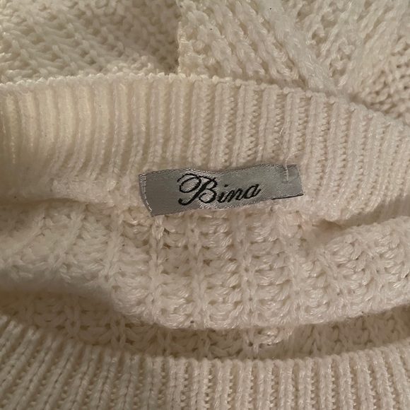 White/light Ivory Sweater - Picture 3 of 4